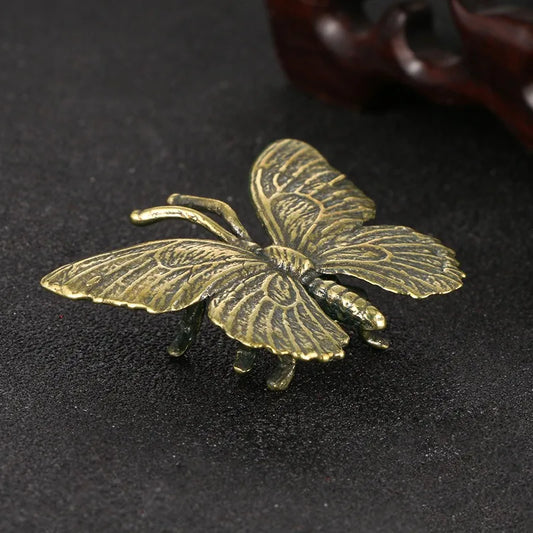2026 Vintage Brass Butterfly Ornaments Metal Insect Tea Ceremony Tea Pet Crafts Home Decoration Butterfly Statue Ornaments