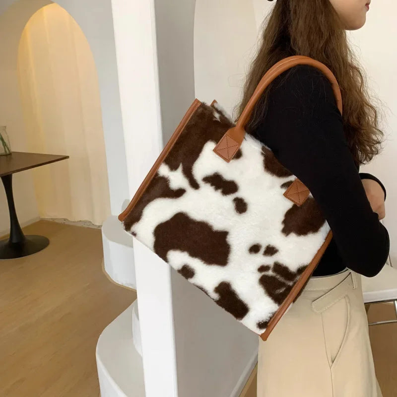 Retro Leopard Pattern PU Leather Plush Design Autumn and Winter Fashion Western Style Women's Small Handbag Underarm Bag Color: NNBN