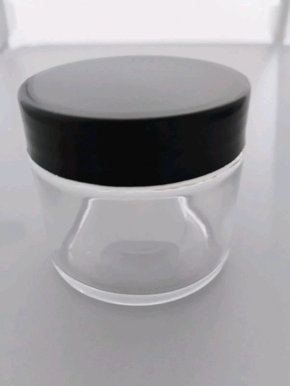 2 oz Straight Sided Clear Glass Jar And Smooth Black Lid With Liner Pack Of 20