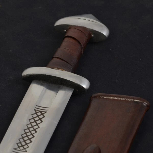 Hersir – 9th to 10th Century Viking Sword- Sport Combat Version – Deepeeka