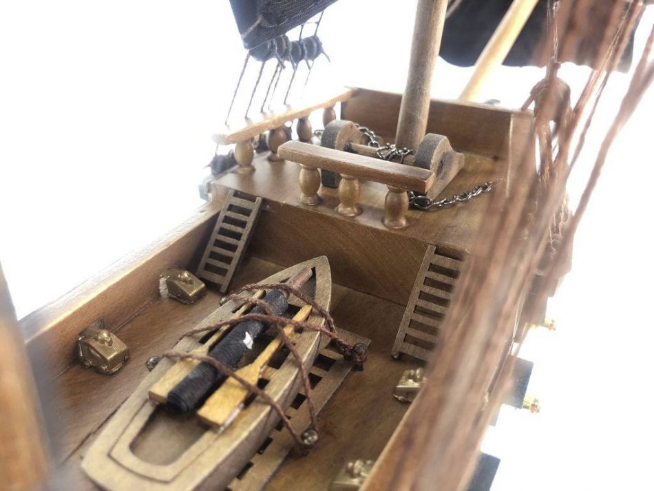Wooden Thomas Tew's Amity Black Sails Limited Model Pirate Ship 26"